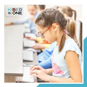 Наконец-то в Москве! - КИБЕРшкола программирования для детей, компьютерные курсы для школьников, начинающих и подростков - KIBERone г. Кстово